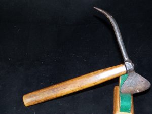 American Spiked Tomahawk