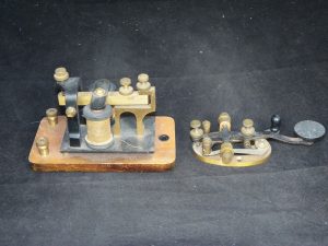 Telegraph Key & Sounder